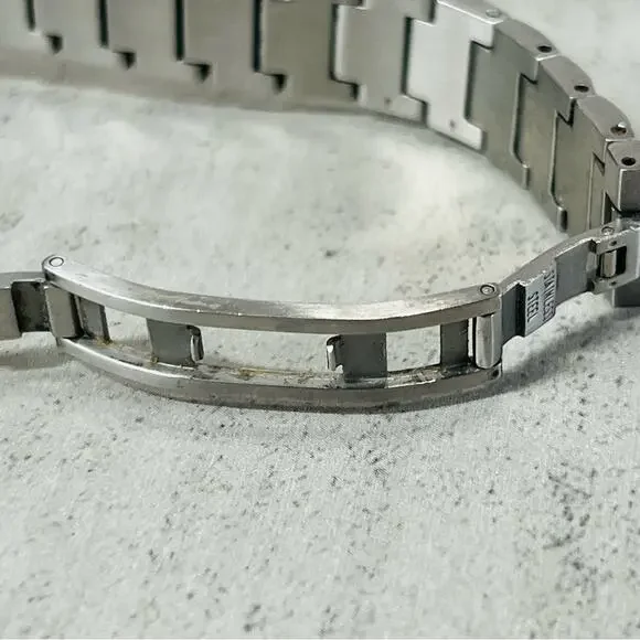 Bulova White 2-Tone Stainless Steel Women's Watch 98U28 6in. - Picture 9 of 15